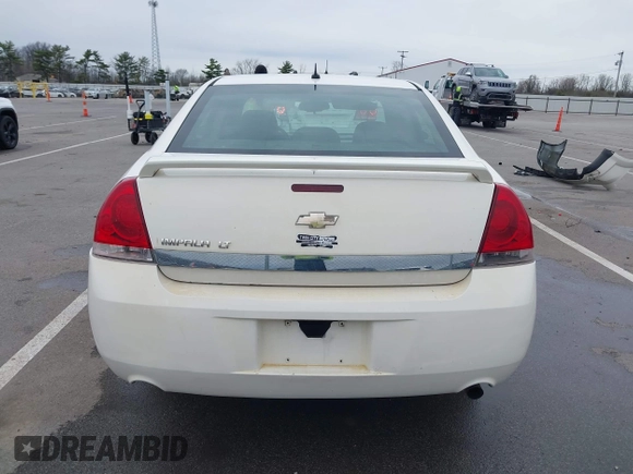 2006 Chevrolet Impala LT 3.9L with VIN 2G1WC581869141899, listed as a IAAI auction lot 41955140 with 221,372 mi miles and . Bid and sale history available at DreamBid. Image 16.