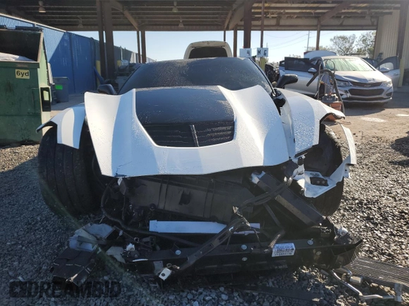 2017 Chevrolet Corvette Z06 2LZ with VIN 1G1YS2D62H5600243, listed as a Copart auction lot 81422994 with 8,786 mi miles and Non Repairable. Bid and sale history available at carsss.com. Image 5.