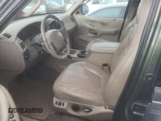 2000 Ford Expedition Eddie Bauer с VIN 1FMRU17L8YLA73107, выставлен на аукционе Copart как лот 44143455 с пробегом 232 826 миль миль и Списание • Salvage title. История ставок и продаж доступна на DreamBid. Изображение 7.