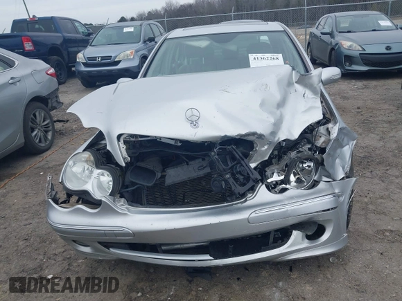 2006 Mercedes-Benz C 280 Luxury with VIN WDBRF92H56F753752, listed as a IAAI auction lot 41362268 with 126,557 mi miles and . Bid and sale history available at DreamBid. Image 12.