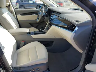 2021 Cadillac XT6 Premium Luxury with VIN 1GYKPDRS8MZ175544, listed as a IAAI auction lot 41591775 with 39,290 mi miles. Bid and sale history available at carsss.com. Image 5.