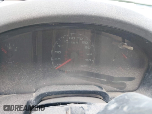 2007 Ford F-150 XL z VIN 1FTRF12W37KC69847, wystawiony jako IAAI lot #42241819 z przebiegiem Nie podano mil oraz . Historia ofert i sprzedaży dostępna na DreamBid. Obrazek 7.