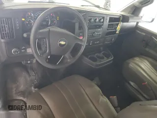 2021 Chevrolet Express Cargo с VIN 1GCWGAF74M1188330, выставлен на аукционе Copart как лот 62999155 с пробегом 244 155 миль миль и Чистый • Clean title. История ставок и продаж доступна на DreamBid. Изображение 8.