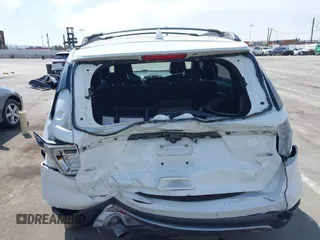 2016 Ford Explorer XLT with VIN 1FM5K8DHXGGA72450, listed as a IAAI auction lot 42019233 with 184,499 mi miles. Bid and sale history available at carsss.com. Image 16.