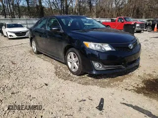 2014 Toyota Camry L with VIN 4T1BF1FK0EU304866, listed as a Copart auction lot 49489535 with 322,597 mi miles and Salvage Title. Bid and sale history available at carsss.com. Image 13.