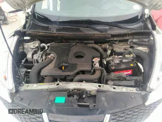 2014 Nissan Juke SL with VIN JN8AF5MV8ET482510, listed as a IAAI auction lot 39213468 with Not Provided miles and . Bid and sale history available at DreamBid. Image 10.