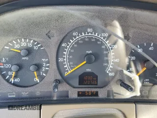 1998 Mercedes-Benz S-Class with VIN WDBGA43G0WA402064, listed as a Copart auction lot 83436324 with 120,726 mi miles and Clean Title. Bid and sale history available at carsss.com. Image 9.