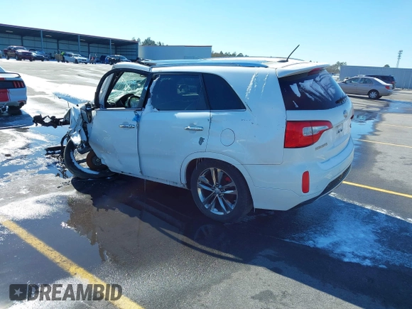 2014 Kia Sorento SX with VIN 5XYKWDA70EG443390, listed as a IAAI auction lot 41340922 with 105,570 mi miles. Bid and sale history available at carsss.com. Image 3.
