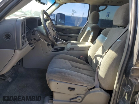 2003 Chevrolet Suburban LT with VIN 3GNGK26G33G189968, listed as a Copart auction lot 53857205 with 164,645 mi miles and Salvage Title. Bid and sale history available at carsss.com. Image 7.