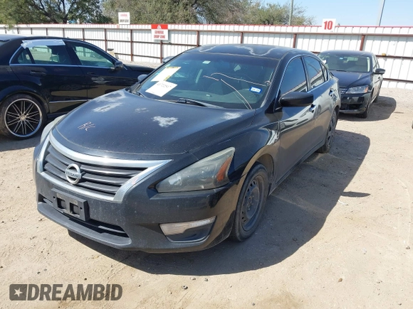 2014 Nissan Altima 2.5 S with VIN 1N4AL3AP8EN342739, listed as a IAAI auction lot 41722517 with 237,536 mi miles. Bid and sale history available at carsss.com. Image 2.