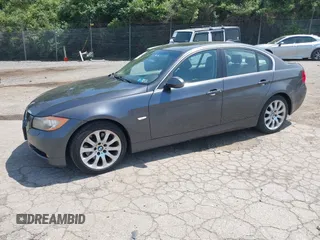 2006 BMW 3 Series 330xi z VIN WBAVD33526KV66724, wystawiony jako IAAI lot #42245554 z przebiegiem 221 017 mil mil oraz . Historia ofert i sprzedaży dostępna na DreamBid. Obrazek 2.