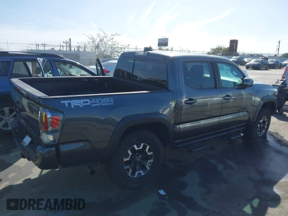 2020 Toyota Tacoma SR5 with VIN 3TMCZ5AN2LM351472, listed as a IAAI auction lot 41621286 with 48,402 mi miles and . Bid and sale history available at DreamBid. Image 4.
