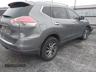 2015 Nissan Rogue SL with VIN 5N1AT2MT7FC863361, listed as a IAAI auction lot 41282002 with 145,914 mi miles. Bid and sale history available at carsss.com. Image 4.