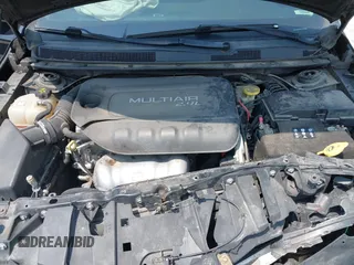2015 Chrysler 200 Limited с VIN 1C3CCCABXFN538176, выставлен на аукционе IAAI как лот 42423397 с пробегом Не указан миль и . История ставок и продаж доступна на DreamBid. Изображение 10.