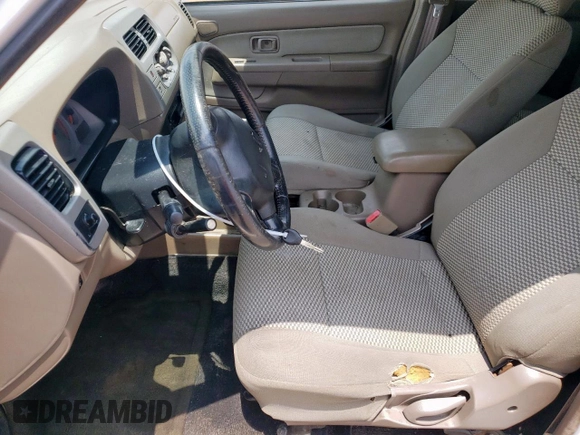2001 Nissan Frontier SE z VIN 1N6ED27T21C305986, wystawiony jako Copart lot #59665065 z przebiegiem 201 540 mil mil oraz Czysty tytuł • Clean title. Historia ofert i sprzedaży dostępna na DreamBid. Obrazek 7.