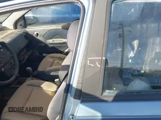 2007 Chevrolet Aveo LS z VIN KL1TD666X7B728902, wystawiony jako IAAI lot #40950124 z przebiegiem Nie podano mil oraz . Historia ofert i sprzedaży dostępna na DreamBid. Obrazek 6.