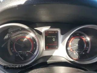 2016 Dodge Journey SXT with VIN 3C4PDCBG2GT221661, listed as a Copart auction lot 89353065 with 122,010 mi miles and Salvage Title. Bid and sale history available at carsss.com. Image 9.