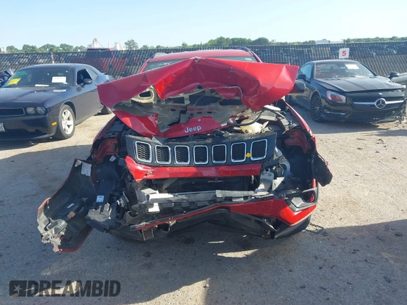 2018 Jeep Compass Latitude with VIN 3C4NJDBB2JT331384, listed as a IAAI auction lot 42293779 with 72,472 mi miles and . Bid and sale history available at DreamBid. Image 12.