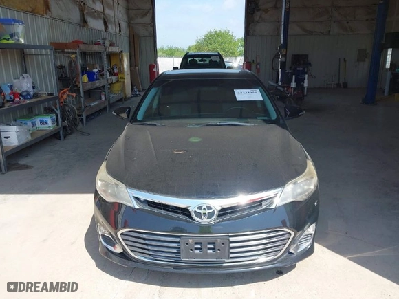 2013 Toyota Avalon XLE with VIN 4T1BK1EB4DU035945, listed as a IAAI auction lot 37434950 with 143,217 mi miles. Bid and sale history available at carsss.com. Image 13.