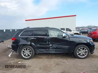 2014 Jeep Grand Cherokee Summit с VIN 1C4RJEJG4EC490624, выставлен на аукционе IAAI как лот 41341713 с пробегом 74 100 миль миль и . История ставок и продаж доступна на DreamBid. Изображение 6.