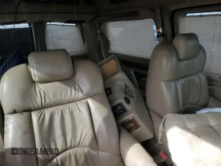 2004 Chevrolet Express Passenger z VIN 1GBFG15T041144358, wystawiony jako Copart lot #45413355 z przebiegiem Nie podano mil oraz Szkoda całkowita • Salvage title. Historia ofert i sprzedaży dostępna na DreamBid. Obrazek 10.