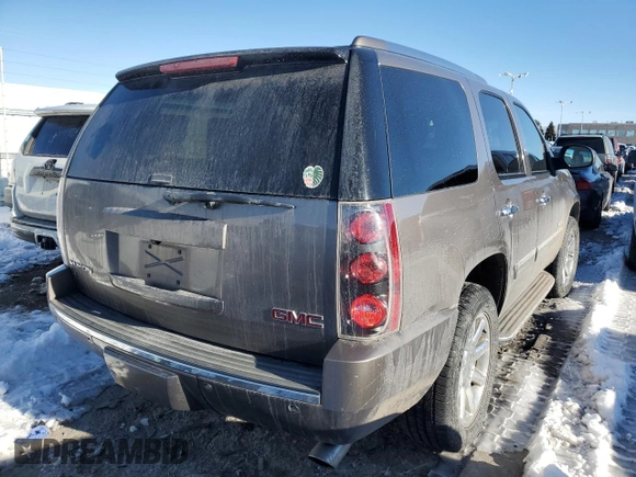 2013 GMC Yukon Denali with VIN 1GKS2EEF9DR200958, listed as a Copart auction lot 46331025 with 187,082 mi miles and Clean Title. Bid and sale history available at carsss.com. Image 3.