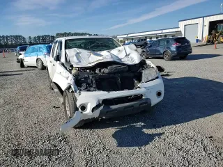 2014 Nissan Frontier S with VIN 1N6AD0ER7EN752186, listed as a Copart auction lot 87308234 with 287,851 mi miles and Salvage title. Bid and sale history available at DreamBid. Image 10.
