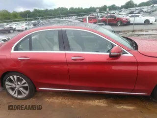 2017 Mercedes-Benz C 300 с VIN WDDWF4JB1HR236878, выставлен на аукционе IAAI как лот 42394056 с пробегом 67 243 миль миль и . История ставок и продаж доступна на DreamBid. Изображение 13.