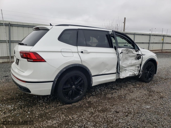 2022 Volkswagen Tiguan SE R-Line Black with VIN 3VVCB7AX0NM105283, listed as a Copart auction lot 49964315 with 41,317 mi miles and Salvage Title. Bid and sale history available at carsss.com. Image 3.