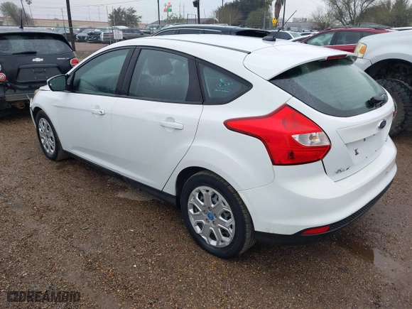 2012 Ford Focus SE with VIN 1FAHP3K20CL197291, listed as a IAAI auction lot 41643107 with 152,421 mi miles. Bid and sale history available at carsss.com. Image 3.