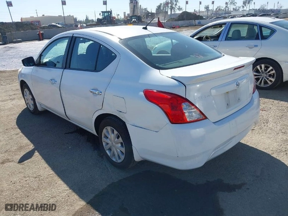 2015 Nissan Versa S Plus with VIN 3N1CN7AP1FL931219, listed as a IAAI auction lot 41654928 with 115,060 mi miles. Bid and sale history available at carsss.com. Image 3.
