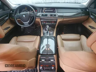 2015 BMW 7 Series 740i with VIN WBAYA6C5XFD826718, listed as a Copart auction lot 86762994 with 181,475 mi miles and Clean title. Bid and sale history available at DreamBid. Image 8.