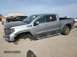 2025 GMC Sierra 1500 SLT z VIN 3GTUUDED5SG261812, wystawiony jako Copart lot #51226675 z przebiegiem 108 mil mil oraz Szkoda całkowita • Salvage title. Historia ofert i sprzedaży dostępna na DreamBid. Obrazek 1.