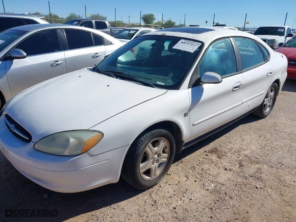2002 Ford Taurus SEL with VIN 1FAFP56S02A140306, listed as a IAAI auction lot 40696933 with 1 mi miles. Bid and sale history available at carsss.com. Image 2.