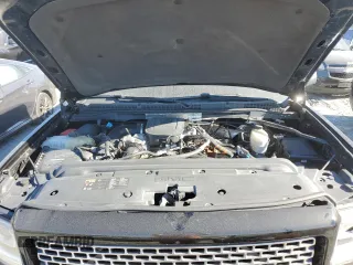 2015 GMC Sierra 3500HD Denali z VIN 1GT424E89FF605139, wystawiony jako Copart lot #76071644 z przebiegiem 106 318 mil mil oraz Szkoda całkowita • Salvage title. Historia ofert i sprzedaży dostępna na DreamBid. Obrazek 11.