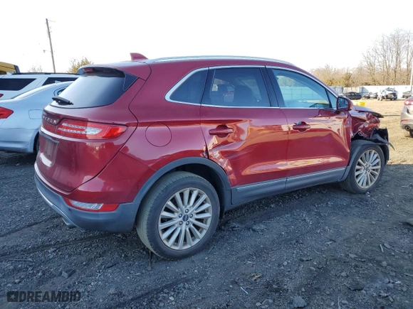 2019 Lincoln MKC Standard with VIN 5LMCJ1D98KUL51817, listed as a Copart auction lot 36940254 with 25,877 mi miles. Bid and sale history available at carsss.com. Image 3.