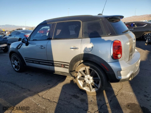 2011 MINI Cooper Countryman S with VIN WMWZC3C55BWL80036, listed as a Copart auction lot 88029545 with 103,221 mi miles and Clean Title. Bid and sale history available at carsss.com. Image 2.