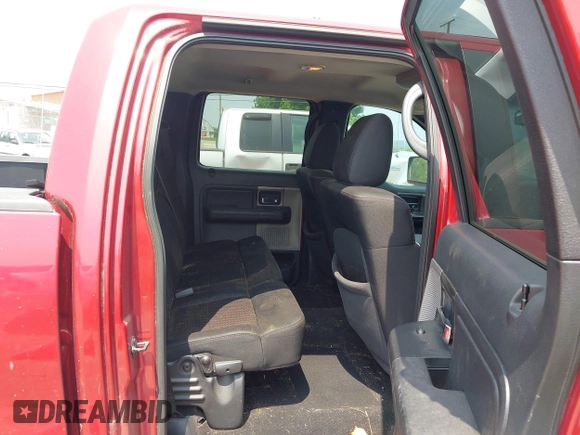 2007 Ford F-150 XLT z VIN 1FTPW12V37KC58717, wystawiony jako IAAI lot #42433497 z przebiegiem 226 006 mil mil oraz . Historia ofert i sprzedaży dostępna na DreamBid. Obrazek 8.
