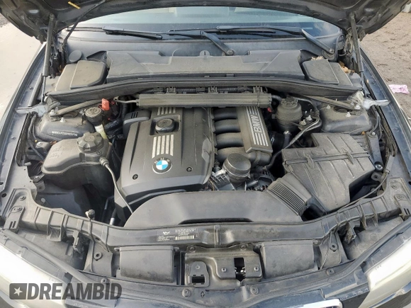 2013 BMW 1 Series 128i with VIN WBAUL7C58DVM83879, listed as a Copart auction lot 61450995 with 149,249 mi miles and Clean title. Bid and sale history available at DreamBid. Image 11.