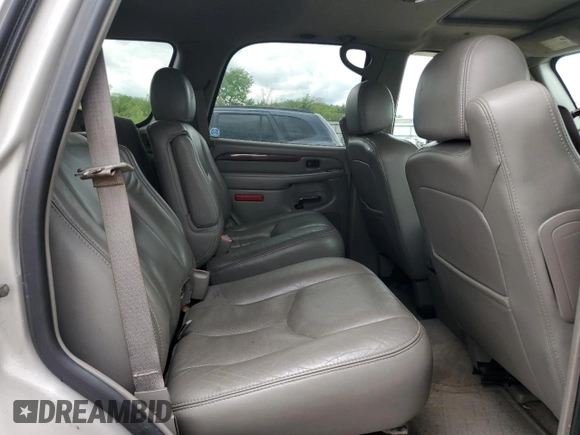 2005 Cadillac Escalade z VIN 1GYEK63N35R256222, wystawiony jako Copart lot #58389975 z przebiegiem 119 659 mil mil oraz Szkoda całkowita • Salvage title. Historia ofert i sprzedaży dostępna na DreamBid. Obrazek 11.