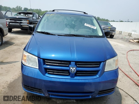 2010 Dodge Grand Caravan Hero with VIN 2D4RN3D11AR332164, listed as a Copart auction lot 48874355 with 136,137 mi miles and Non Repairable. Bid and sale history available at DreamBid. Image 5.