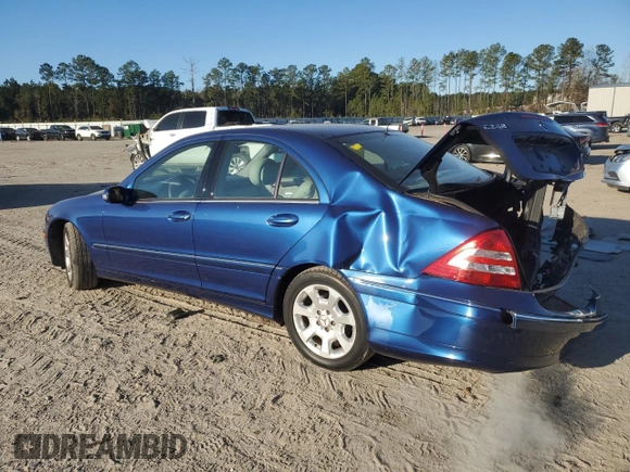 2005 Mercedes-Benz C 240 with VIN WDBRF61J55F577772, listed as a Copart auction lot 87605215 with 148,307 mi miles and Salvage Title. Bid and sale history available at DreamBid. Image 2.