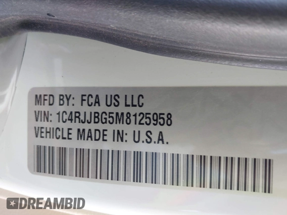 2021 Jeep Grand Cherokee Limited z VIN 1C4RJJBG5M8125958, wystawiony jako IAAI lot #41972416 z przebiegiem 85 729 mil mil oraz . Historia ofert i sprzedaży dostępna na DreamBid. Obrazek 9.