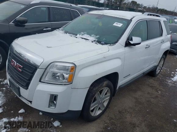 2010 GMC Terrain SLT-2 z VIN 2CTFLJEYXA6226212, wystawiony jako IAAI lot #41563252 z przebiegiem Nie podano mil oraz . Historia ofert i sprzedaży dostępna na DreamBid. Obrazek 2.