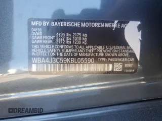 2019 BMW 4 Series 430i xDrive z VIN WBA4J3C59KBL05590, wystawiony jako Copart lot #57723065 z przebiegiem Nie podano mil oraz Szkoda całkowita • Salvage title. Historia ofert i sprzedaży dostępna na DreamBid. Obrazek 12.