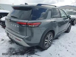 2022 Nissan Pathfinder Platinum with VIN 5N1DR3DK7NC211119, listed as a Copart auction lot 48233615 with 30,638 mi miles and Salvage Title. Bid and sale history available at carsss.com. Image 3.