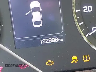 2017 Hyundai Sonata 2.4L z VIN 5NPE24AFXHH512079, wystawiony jako IAAI lot #42216212 z przebiegiem 122 398 mil mil oraz . Historia ofert i sprzedaży dostępna na DreamBid. Obrazek 16.