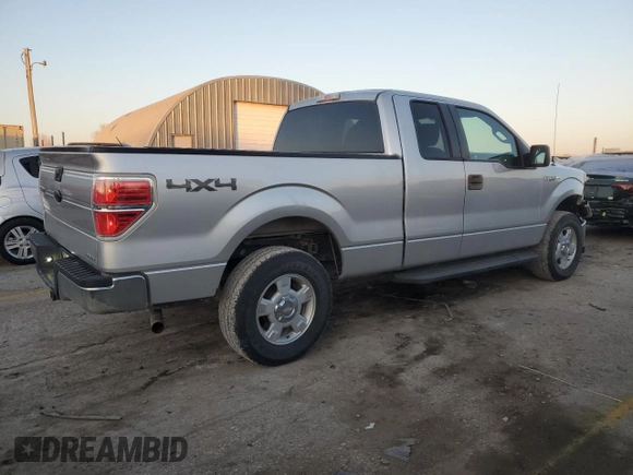2011 Ford F-150 XL with VIN 1FTEX1EM8BFD12151, listed as a Copart auction lot 82428944 with 203,938 mi miles and Salvage Title. Bid and sale history available at carsss.com. Image 3.