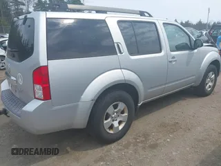 2011 Nissan Pathfinder Silver z VIN 5N1AR1NB7BC626734, wystawiony jako IAAI lot #41854063 z przebiegiem 72 906 mil mil oraz . Historia ofert i sprzedaży dostępna na DreamBid. Obrazek 4.