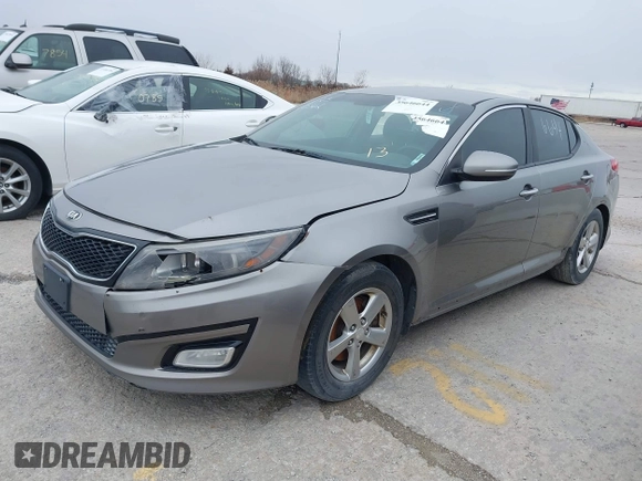 2015 Kia Optima LX with VIN 5XXGM4A72FG464193, listed as a IAAI auction lot 39285719 with 198,383 mi miles and . Bid and sale history available at carsss.com. Image 2.